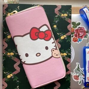 Brand New Hello Kitty Wallet